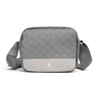 Месенджер Jordan Monogram сумка через плече