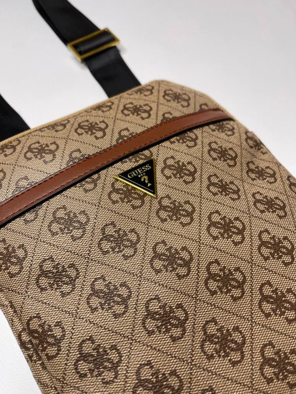 Сумка Guess барсетка
