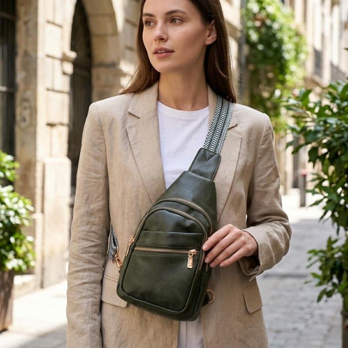 Зручна жіноча сумка з однією лямкою через плече з екошкіри Vintage 22756 Зелений