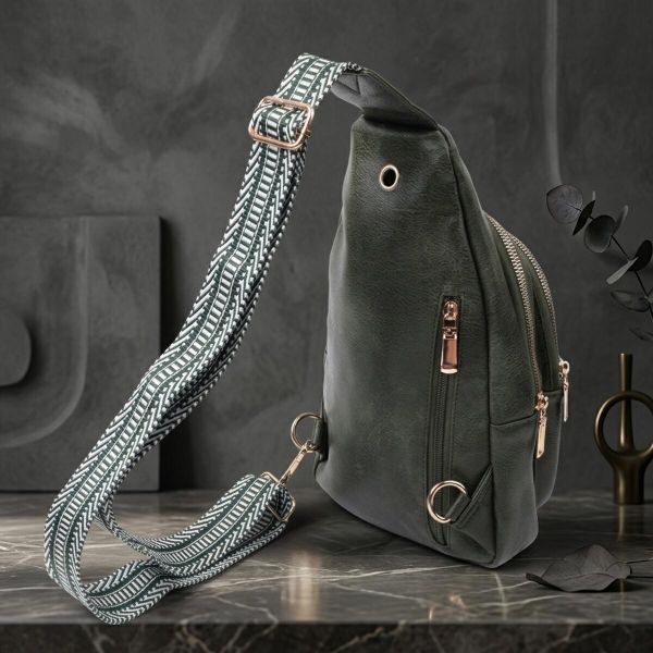 Зручна жіноча сумка з однією лямкою через плече з екошкіри Vintage 22756 Зелений