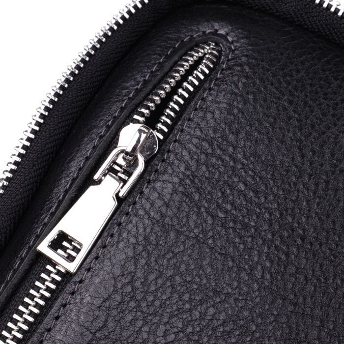Мужская прямоугольная сумка бананка из зернистой натуральной кожи GRANDE PELLE 22879 Черный