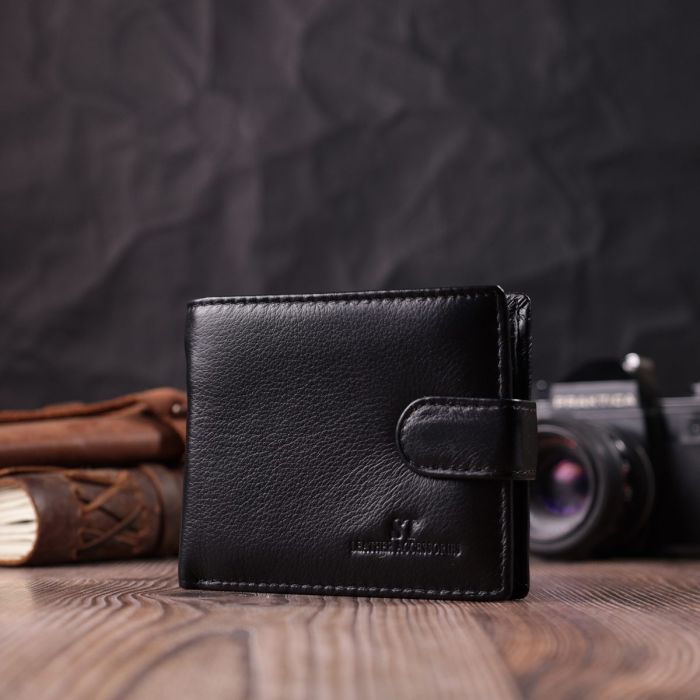 Бумажник для мужчин удобного размера из натуральной кожи ST Leather 22463 Черный