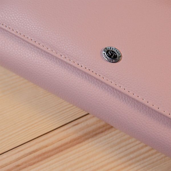 Вместительный женский кошелек ST Leather 19390 Розовый