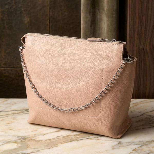 Оригинальная женская сумка из натуральной кожи GRANDE PELLE 11695 Пудровая