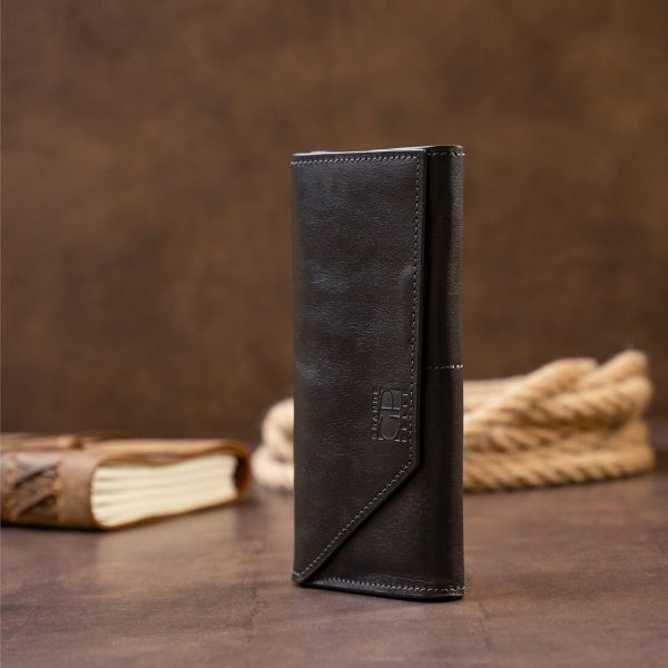 Горизонтальный клатч глянцевый на магните GRANDE PELLE 11316 Черный