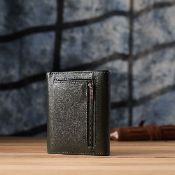 Стильный кошелек среднего размера из натуральной кожи ST Leather 23075 Зеленый