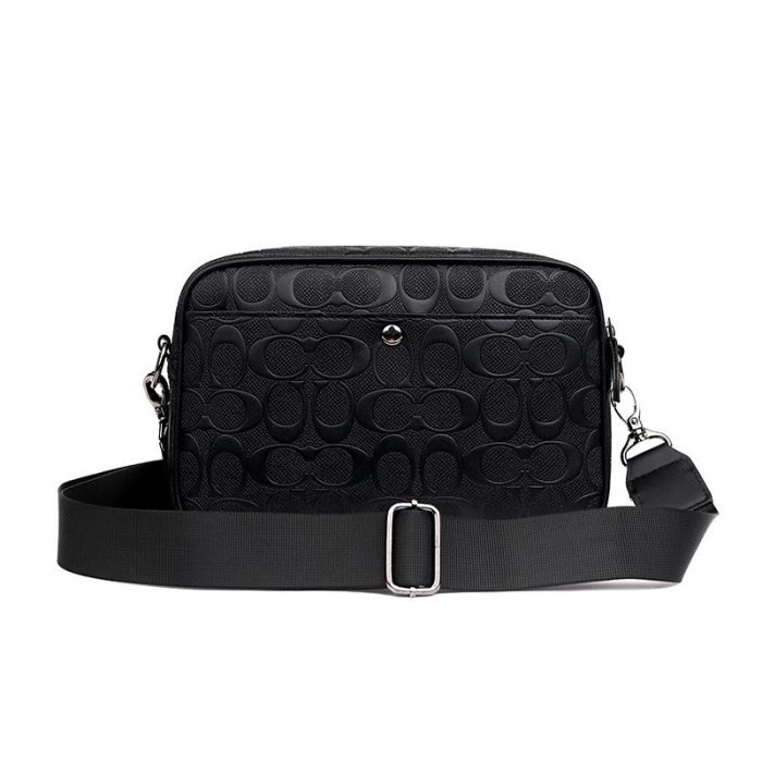 Сумка Coach Charter Crossbody через плече