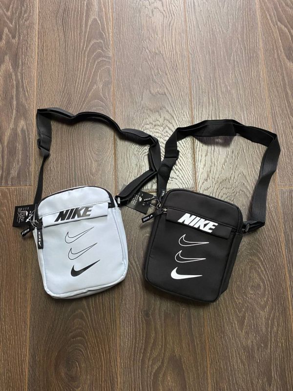Сумка Nike Big Swoosh месенджер