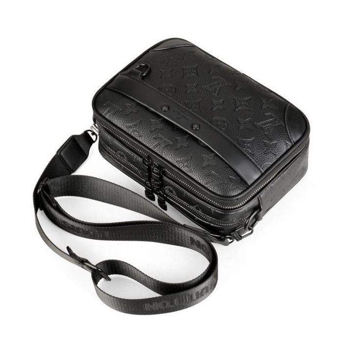 Сумка через плече Louis Vuitton S-Cape Messenger месенджер