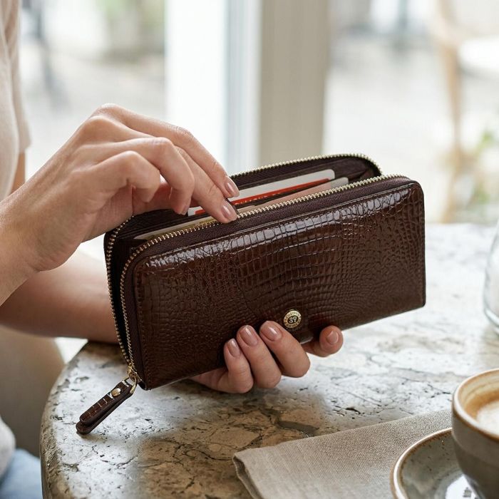 Гаманець жіночий ST Leather 18438 (S7001A) багатофункціональний Коричневий