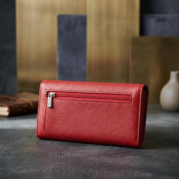Женский вместительный кошелек из натуральной кожи ST Leather 23096 Красный