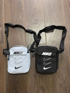 Сумка Nike Big Swoosh месенджер