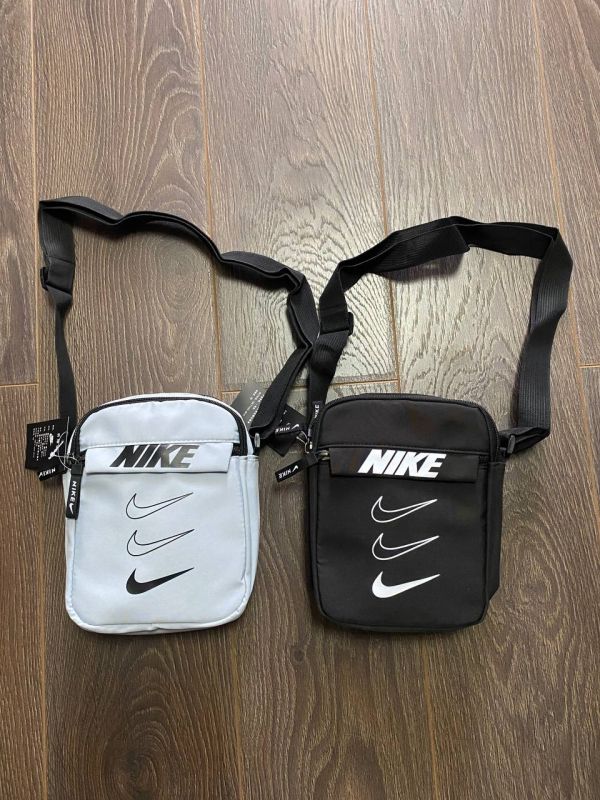 Сумка Nike Big Swoosh месенджер