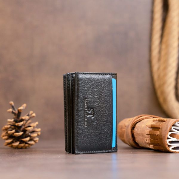Визитница-книжка ST Leather 19213 Черная