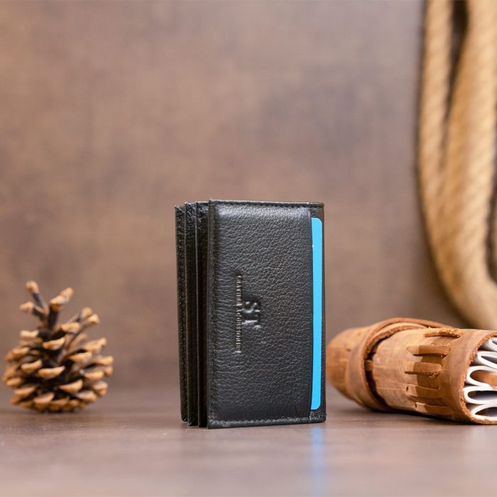 Визитница-книжка ST Leather 19213 Черная