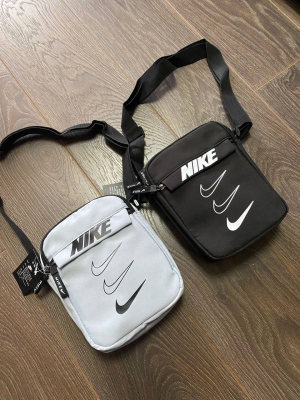 Сумка Nike Big Swoosh месенджер
