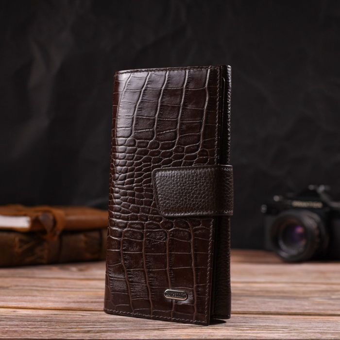 Вместительное вертикальное мужское портмоне из натуральной кожи с тиснением под крокодила CANPELLINI 21837 Коричневое