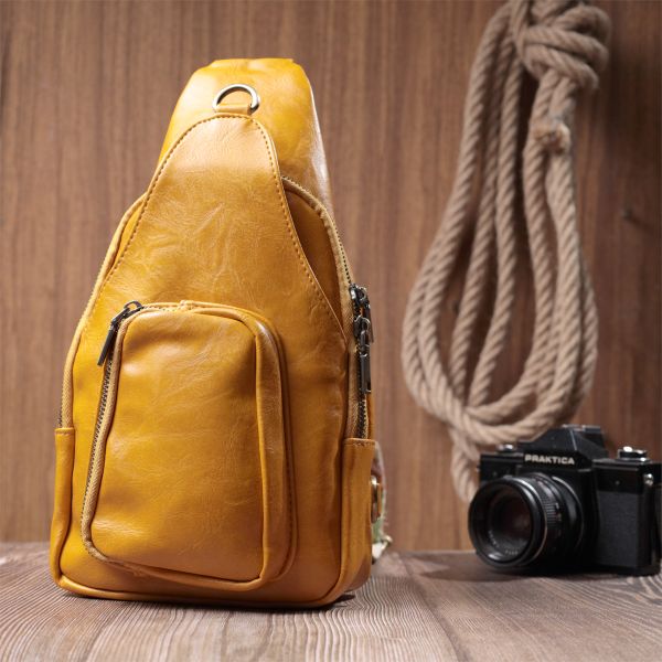 Яркая женская сумка из экокожи с акцентом на текстильную лямку Vintage 22775 Желтый