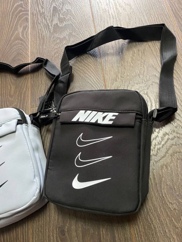 Сумка Nike Big Swoosh месенджер