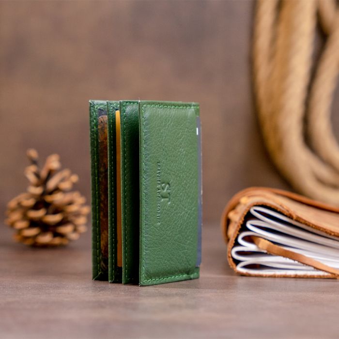 Визитница-книжка ST Leather 19215 Зеленая