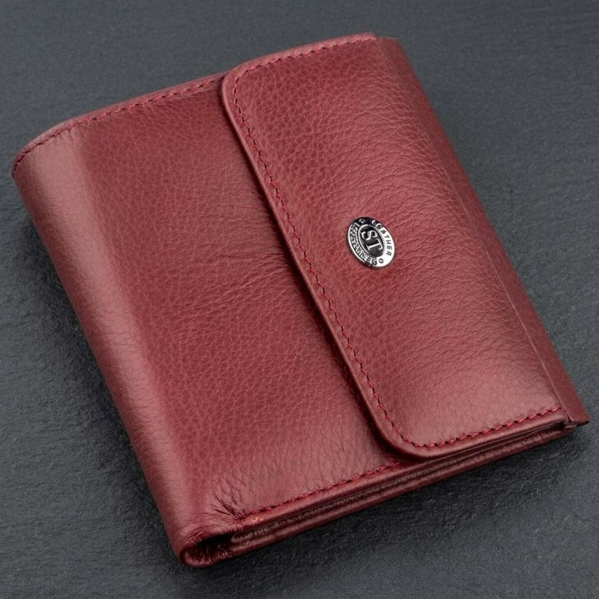 Небольшой женский бумажник с монетницей ST Leather 18920 Бордовый