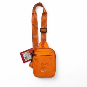 Месенджер Nike Swoosh сумка через плече