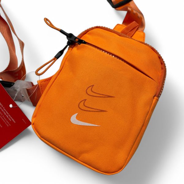Месенджер Nike Swoosh сумка через плече